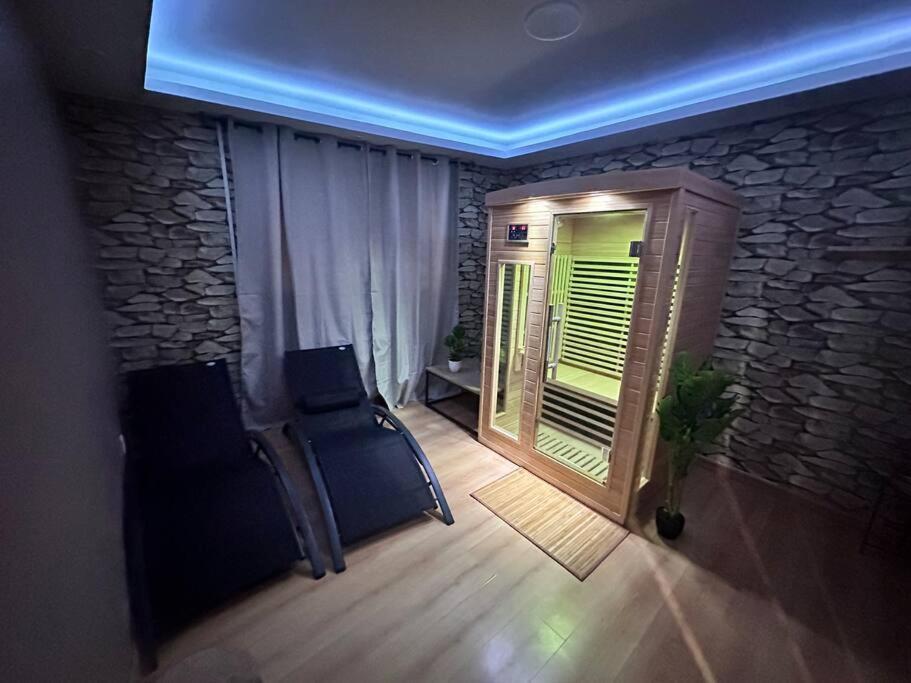 E Servagnat T3 Luxe Avec Sauna Jacuzzi Et Hammam Épernay Eksteriør bilde