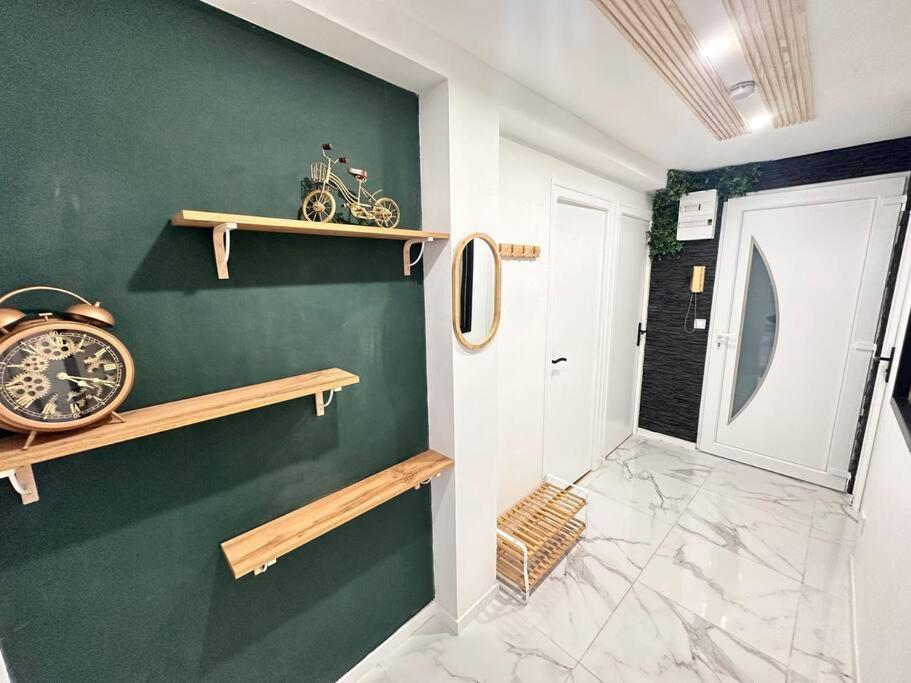E Servagnat T3 Luxe Avec Sauna Jacuzzi Et Hammam Épernay Eksteriør bilde
