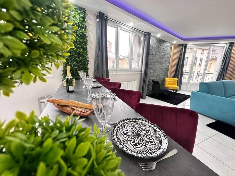E Servagnat T3 Luxe Avec Sauna Jacuzzi Et Hammam Épernay Eksteriør bilde